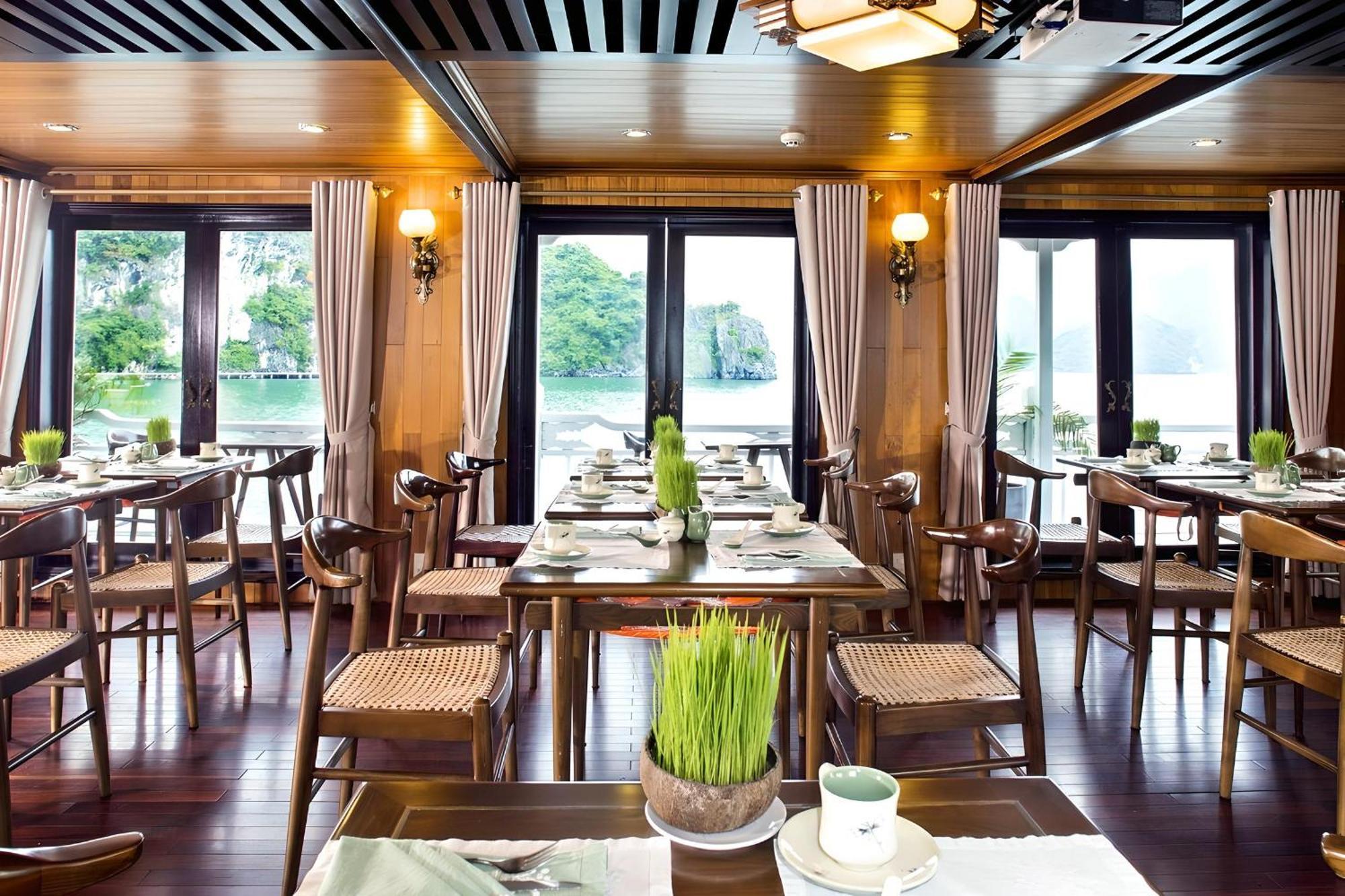Botel Hera Classic Boutique Cruise